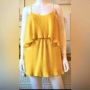 Revolve Superdown tiered & pleated Sun dress canary yellow color size XS